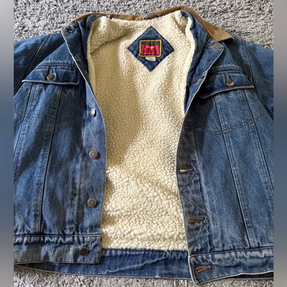 Wrangler - Hero Corduroy + Sherpa Lined Denim Jacket - Picture 3 of 10